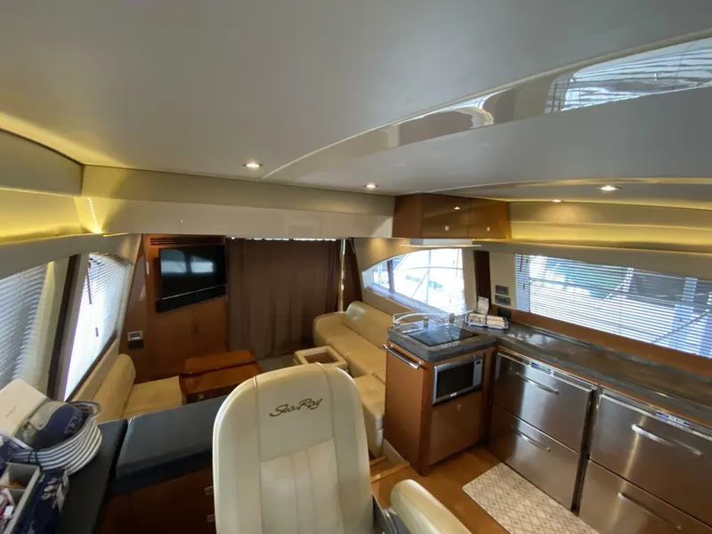 Slide: The Image of Sea Ray 510 FLY 2016 - 15