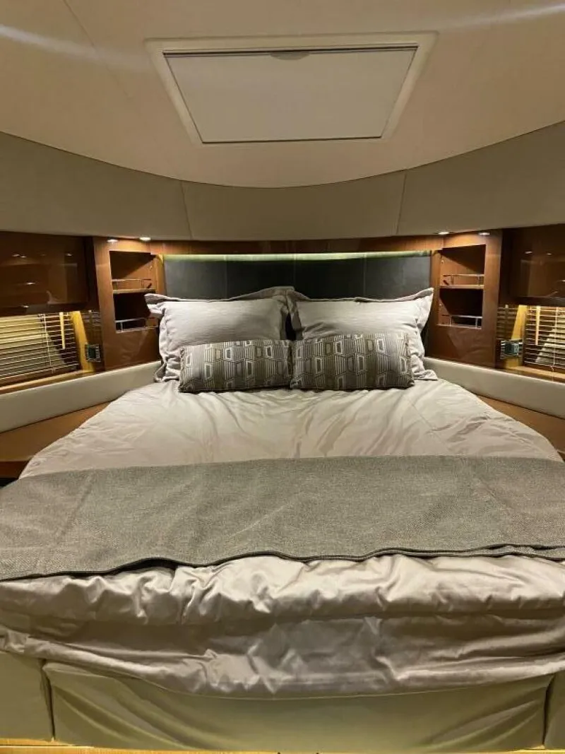 Slide: The Image of Sea Ray 510 FLY 2016 - 19