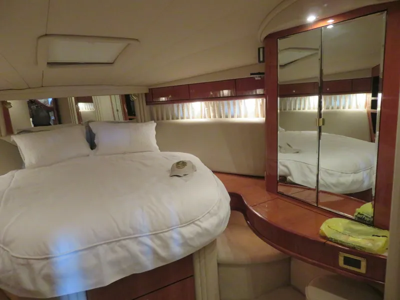 Slide: The Image of Sea Ray 510 Sundancer 2001 - 20