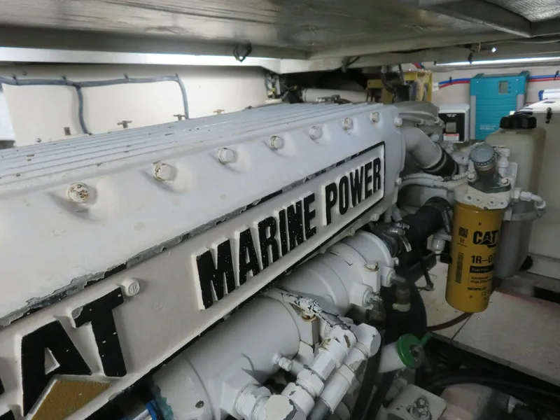 Slide: The Image of Sea Ray 510 Sundancer 2001 - 30