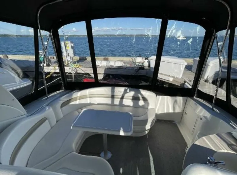 Slide: The Image of Sea Ray 320 Sundancer 2006 - 18