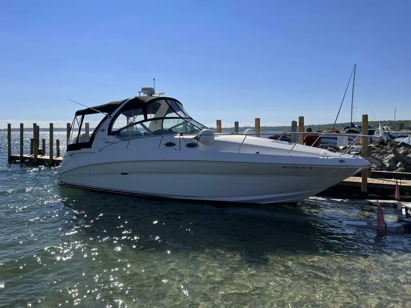Slide: The Image of Sea Ray 320 Sundancer 2006 - 29