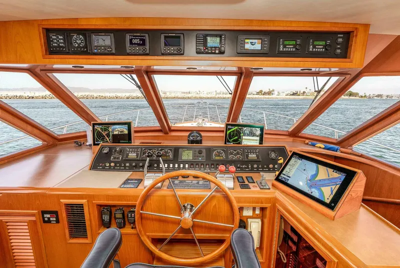 Slide: The Image of Offshore Flushdeck 2000 - 28