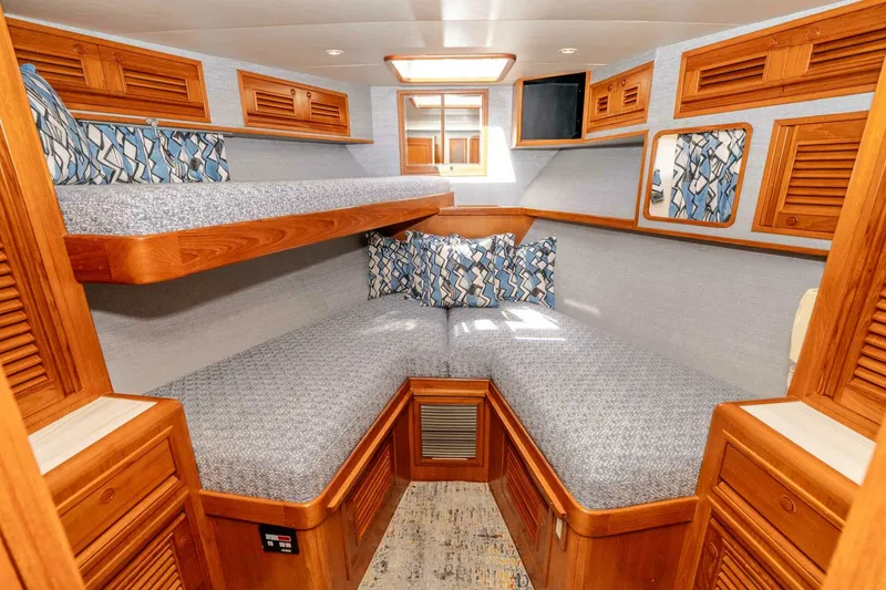 Slide: The Image of Offshore Flushdeck 2000 - 35