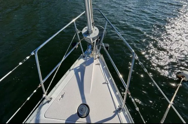 Slide: The Image of Catalina 400 2004 - 27