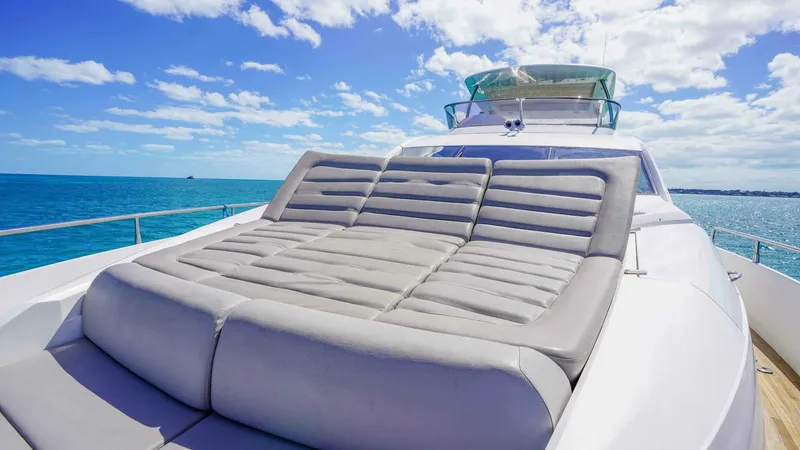 Slide: The Image of Sunseeker 75 Yacht 2016 - 19