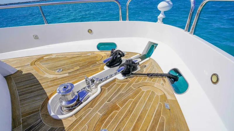 Slide: The Image of Sunseeker 75 Yacht 2016 - 20