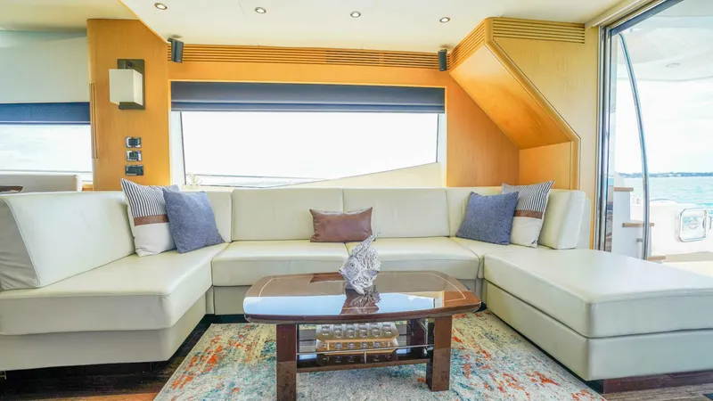 Slide: The Image of Sunseeker 75 Yacht 2016 - 24