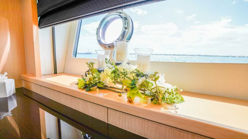 Slide: The Image of Sunseeker 75 Yacht 2016 - 39