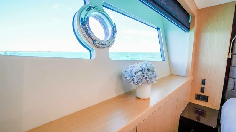 Slide: The Image of Sunseeker 75 Yacht 2016 - 51