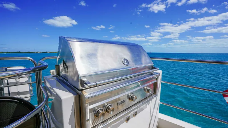 Slide: The Image of Sunseeker 75 Yacht 2016 - 61