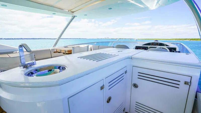 Slide: The Image of Sunseeker 75 Yacht 2016 - 67