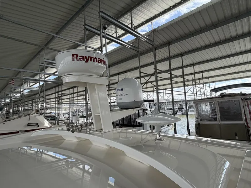 Slide: The Image of Sea Ray 400 Sundancer 2017 - 19