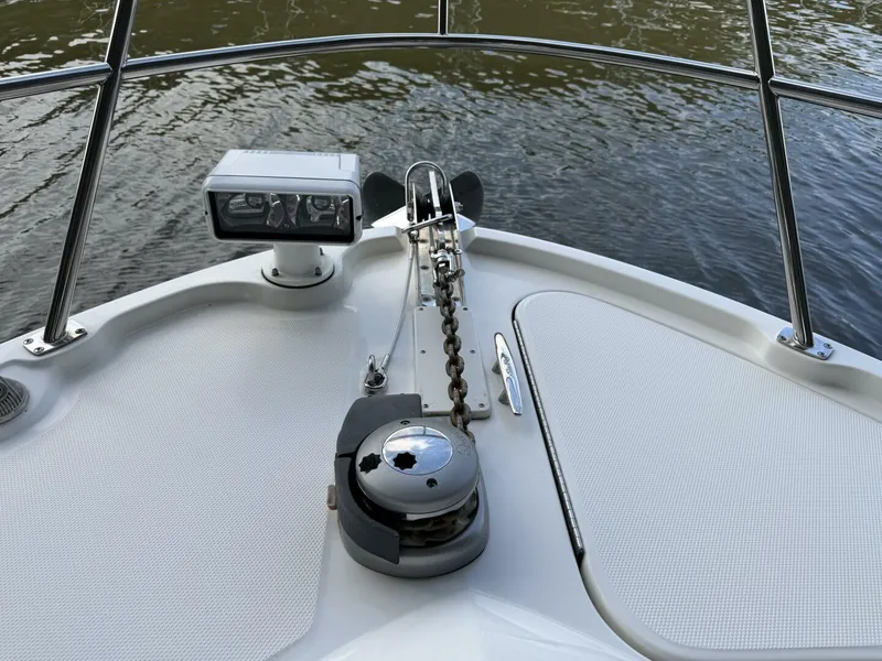 Slide: The Image of Sea Ray 400 Sundancer 2017 - 20