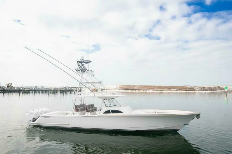 Slide: The Image of Valhalla Boatworks V-46 2021 - 14