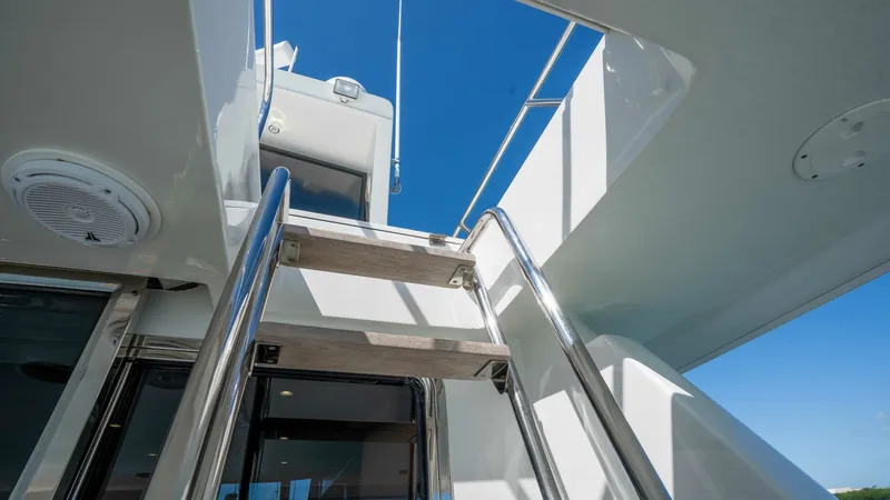 Slide: The Image of Symbol 62 Pilothouse 2001 - 11