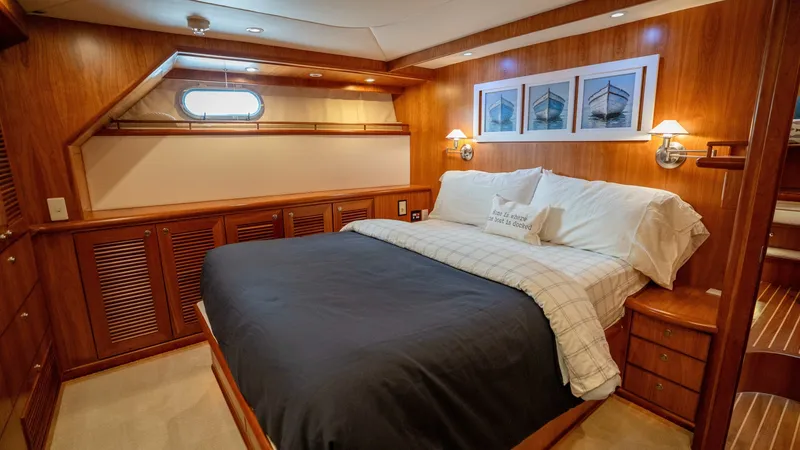 Slide: The Image of Symbol 62 Pilothouse 2001 - 27