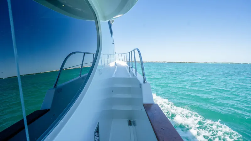 Slide: The Image of Symbol 62 Pilothouse 2001 - 32