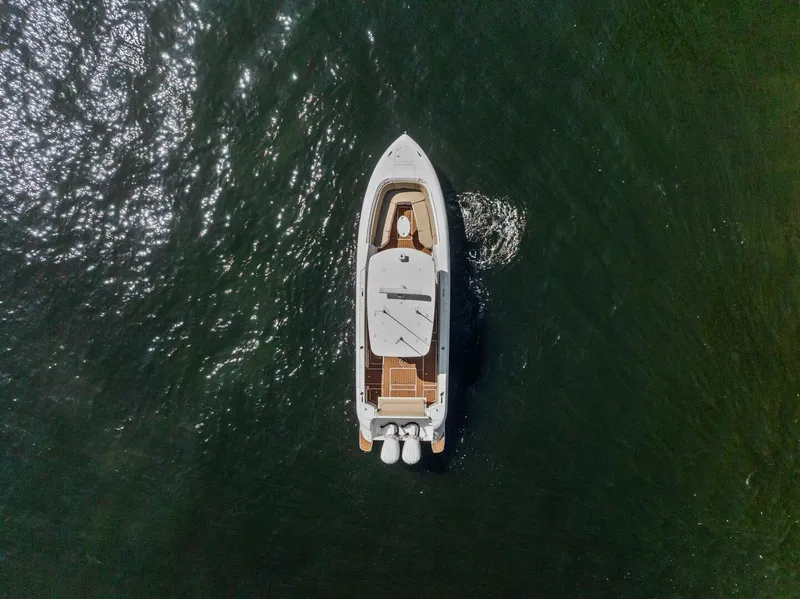 Slide: The Image of Intrepid 345 Nomad FE 2019 - 2