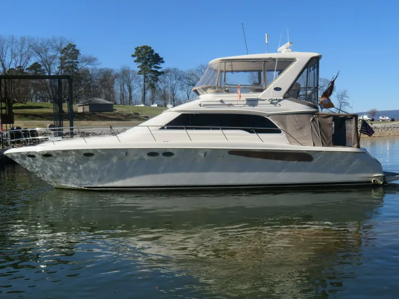 Slide: The Image of Sea Ray 480 Sedan Bridge 1999 - 2