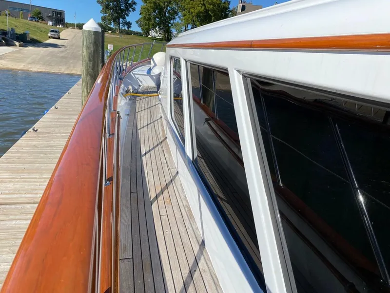 Slide: The Image of Burger 80 Motor Yacht 1988 - 18