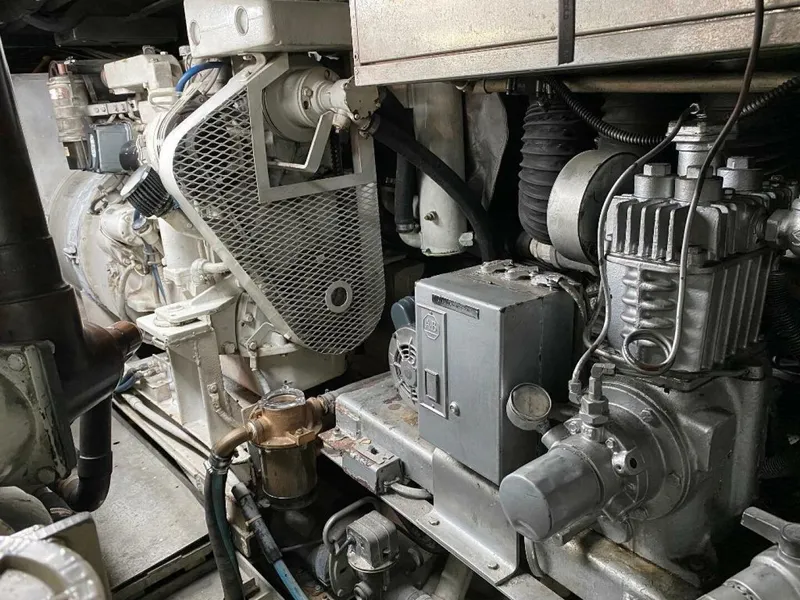 Slide: The Image of Burger 80 Motor Yacht 1988 - 61