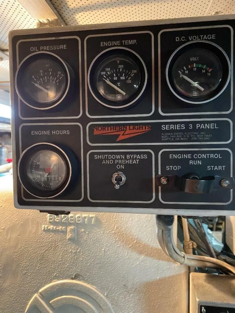 Slide: The Image of Burger 80 Motor Yacht 1988 - 64