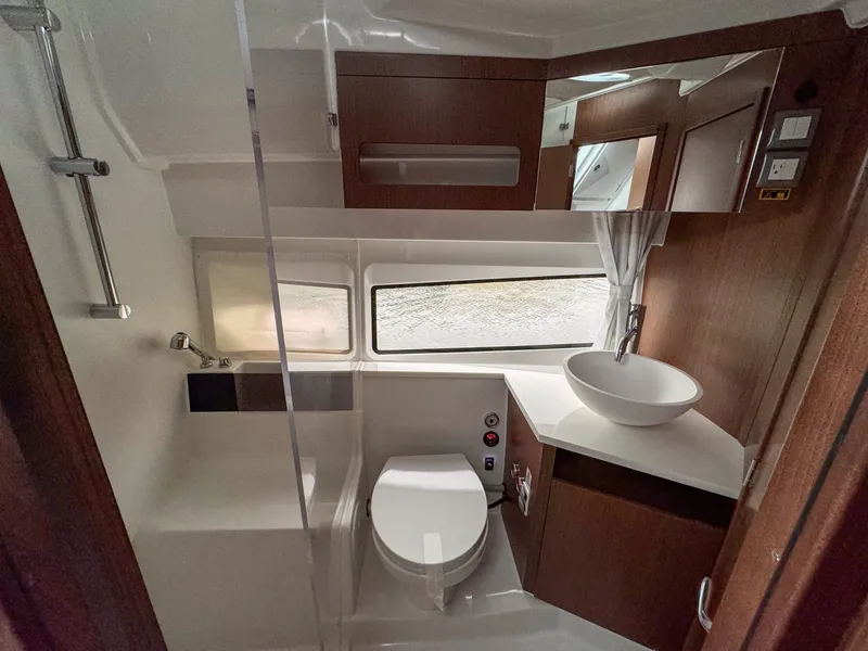 Slide: The Image of Beneteau Antares 11 2026 - 22