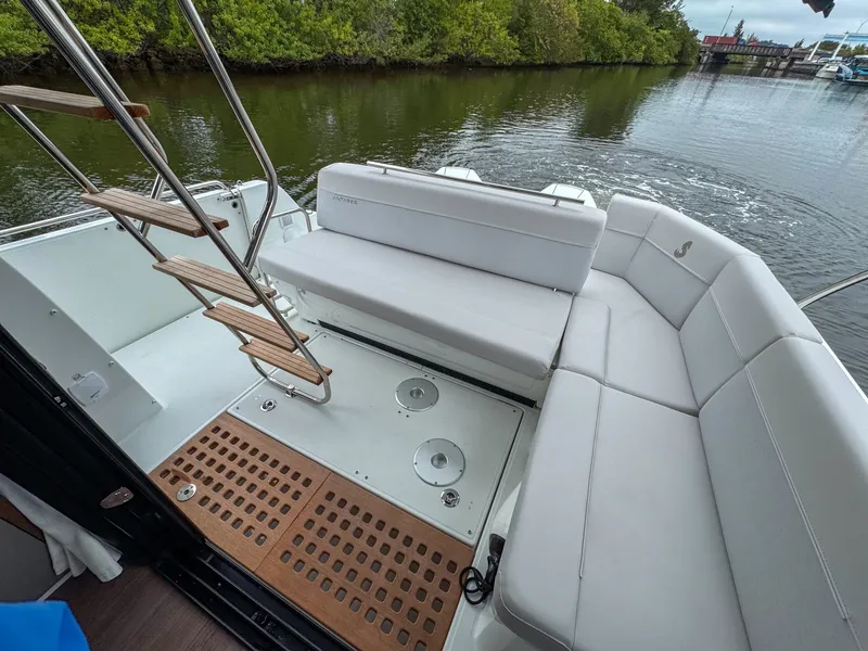 Slide: The Image of Beneteau Antares 11 2026 - 8