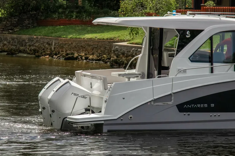 Slide: The Image of Beneteau Antares 9 2026 - 5