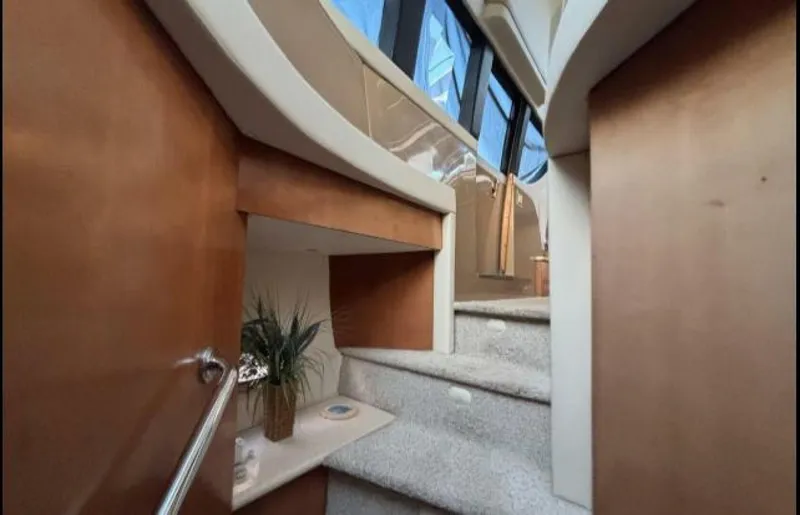 Slide: The Image of Carver Yachts 530 Voyager 1998 - 24