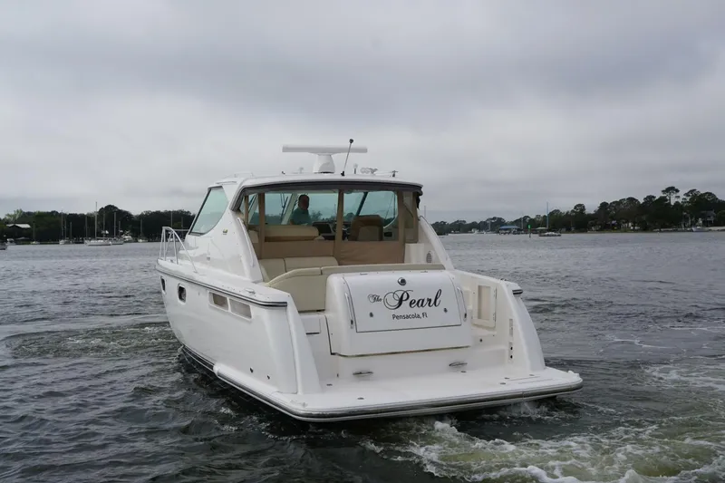 Slide: The Image of Tiara 3900 Sovran 2007 - 28