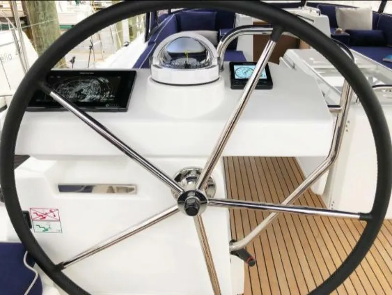 Slide: The Image of Jeanneau 54 2018 - 12