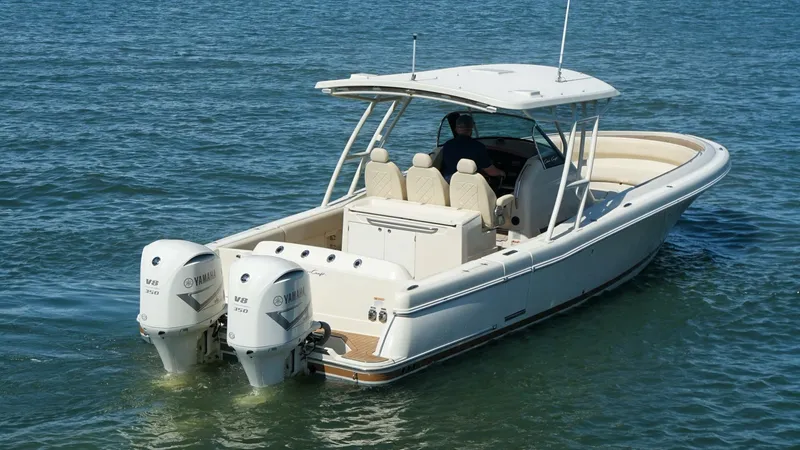 Slide: The Image of Chris-Craft Catalina 34 2018 - 3