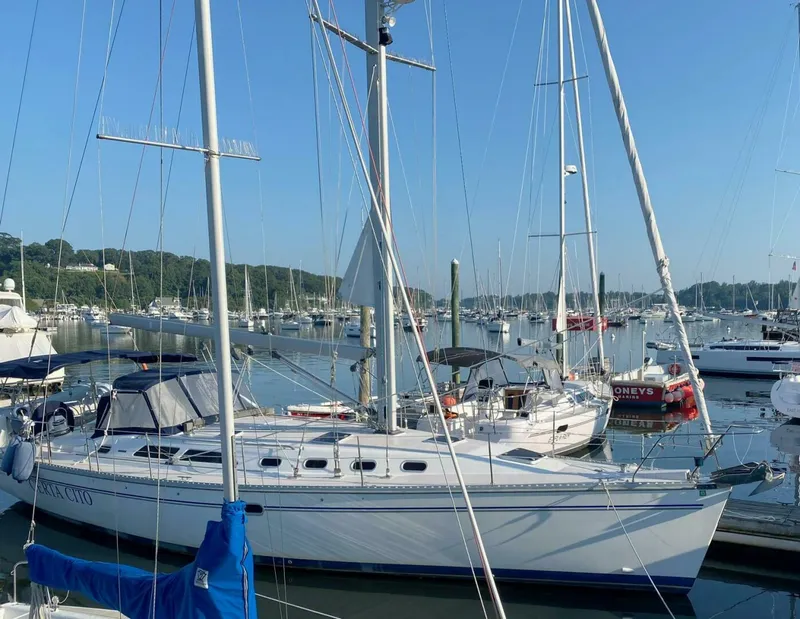The Image of Catalina 470 2002 - 0