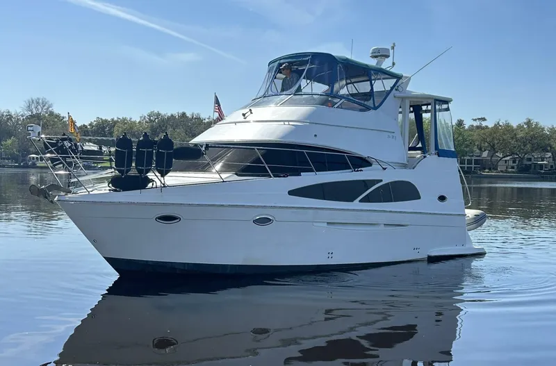 The Image of Carver Yachts 366 MY 2005 - 0