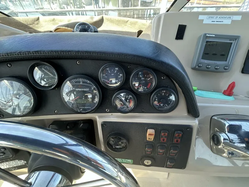 Slide: The Image of Carver Yachts 366 MY 2005 - 15
