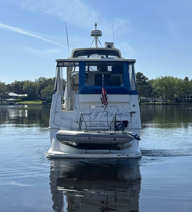 Slide: The Image of Carver Yachts 366 MY 2005 - 2