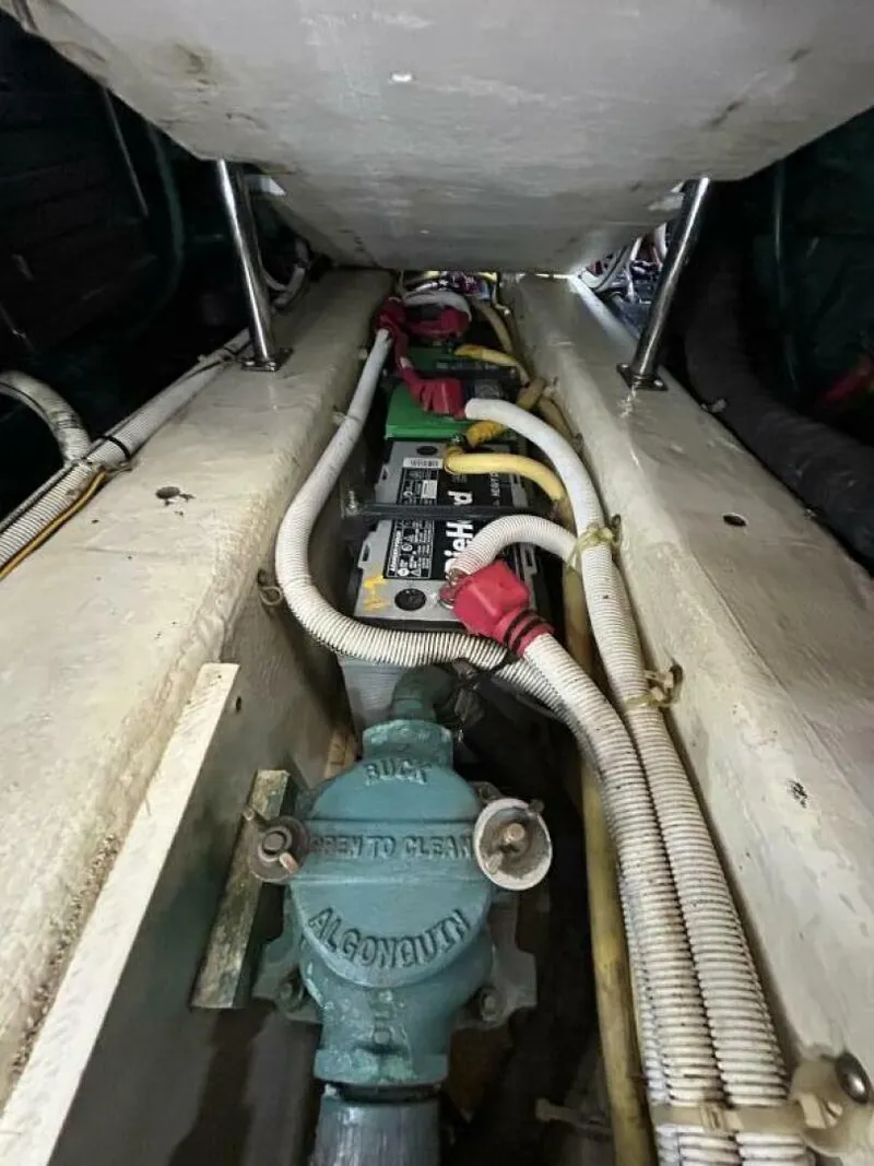 Slide: The Image of Carver Yachts 366 MY 2005 - 66