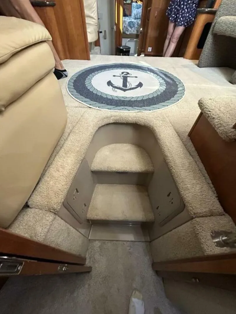 Slide: The Image of Carver Yachts 366 MY 2005 - 68