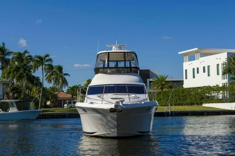 Slide: The Image of Sea Ray 520 Sedan Bridge 2013 - 47