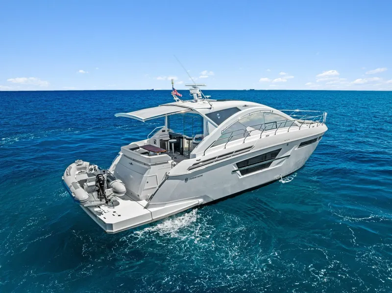 Slide: The Image of Cruisers 54 Cantius 2019 - 13