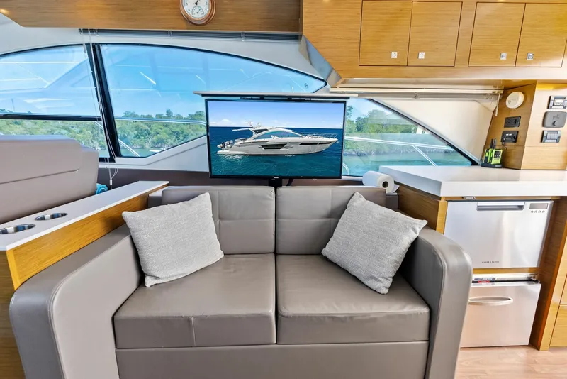 Slide: The Image of Cruisers 54 Cantius 2019 - 36