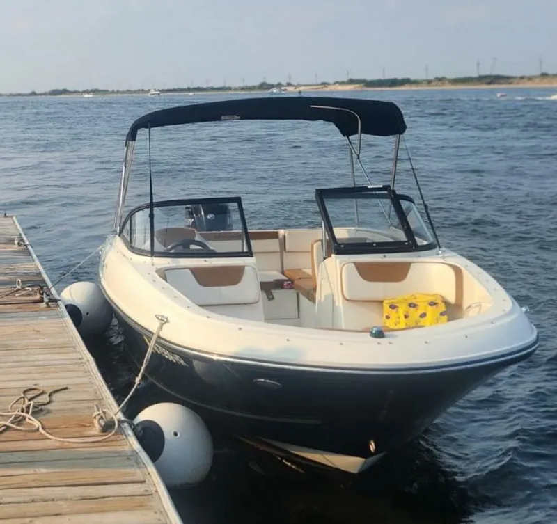 Slide: The Image of Bayliner VR4 Bowrider OB 2019 - 2