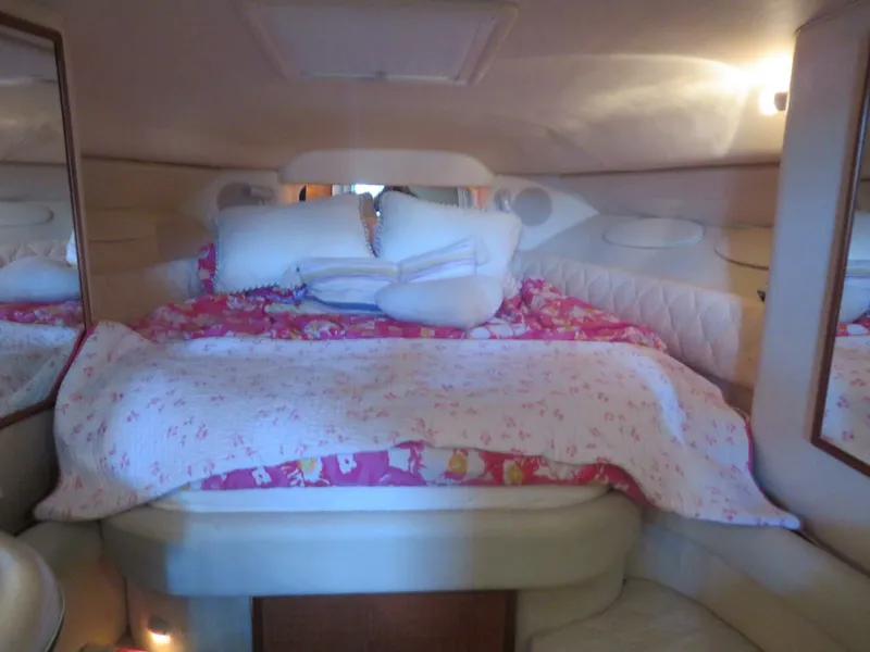 Slide: The Image of Sea Ray 340 Sundancer 2001 - 12