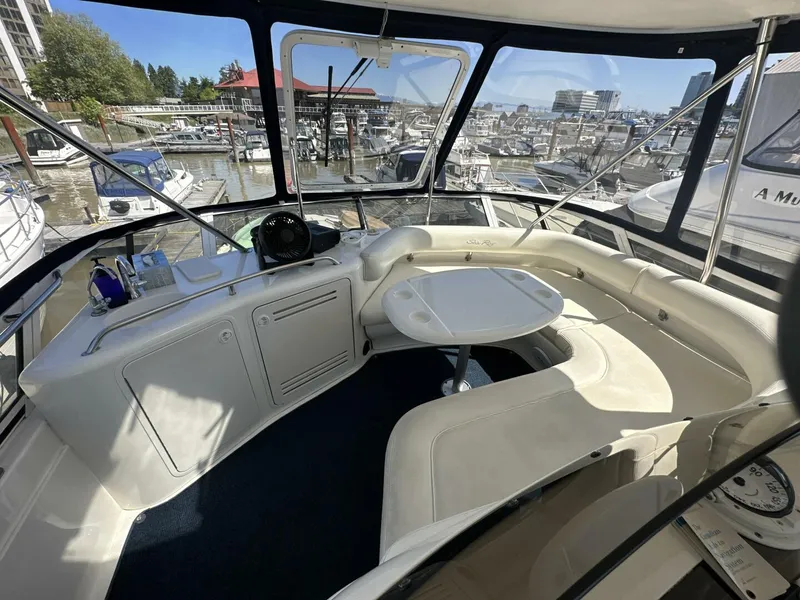 Slide: The Image of Sea Ray 480 Sedan Bridge 2000 - 17