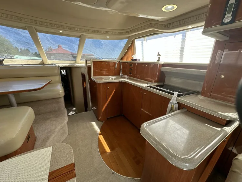 Slide: The Image of Sea Ray 480 Sedan Bridge 2000 - 19