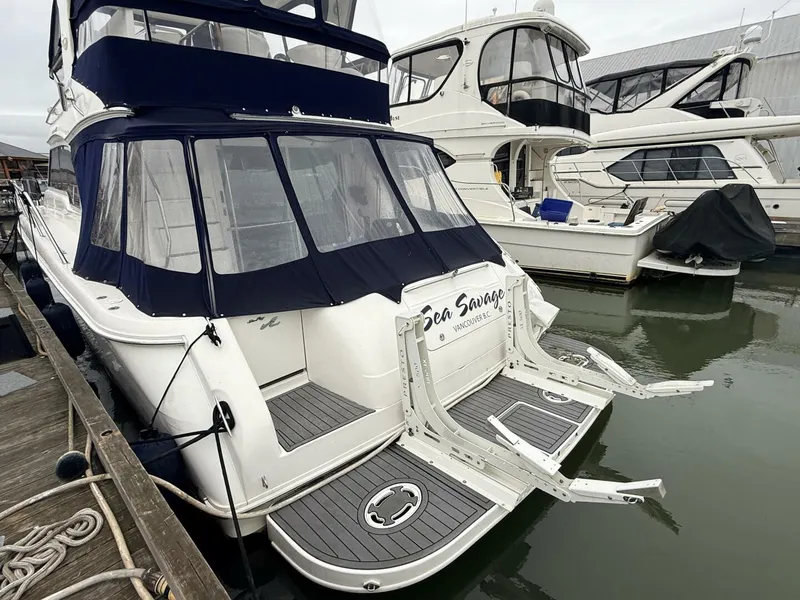 Slide: The Image of Sea Ray 480 Sedan Bridge 2000 - 6