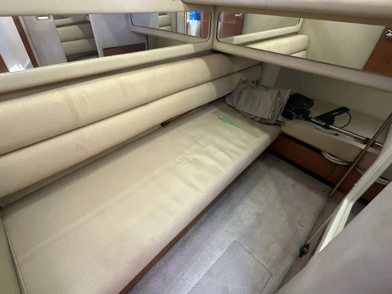 Slide: The Image of Sea Ray 480 Sedan Bridge 2000 - 7