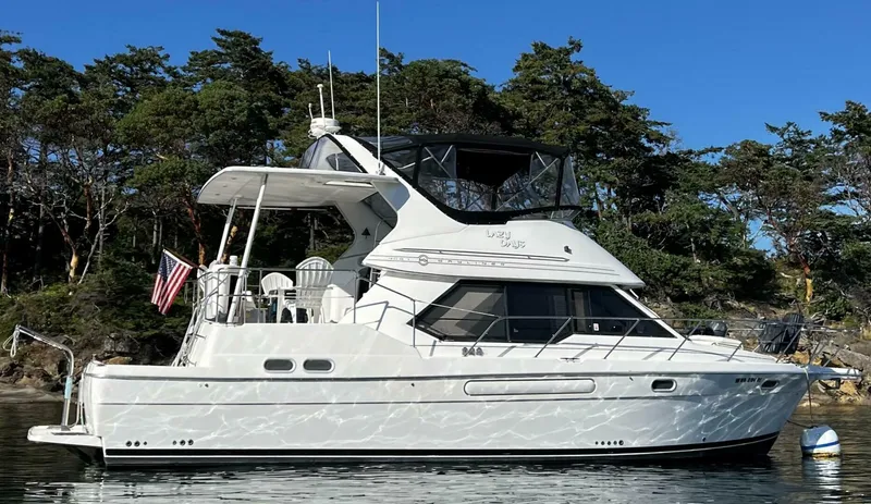 The Image of Bayliner 4087 Aft Cabin Motoryacht 1996 - 0